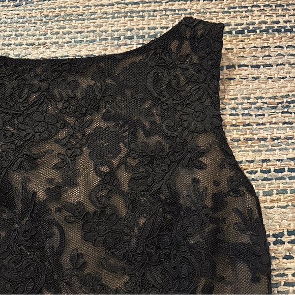 POEM BANGKOK Classic Black Lace Top Blouse with Zipper Closure Size 34 - Picture 3 of 11